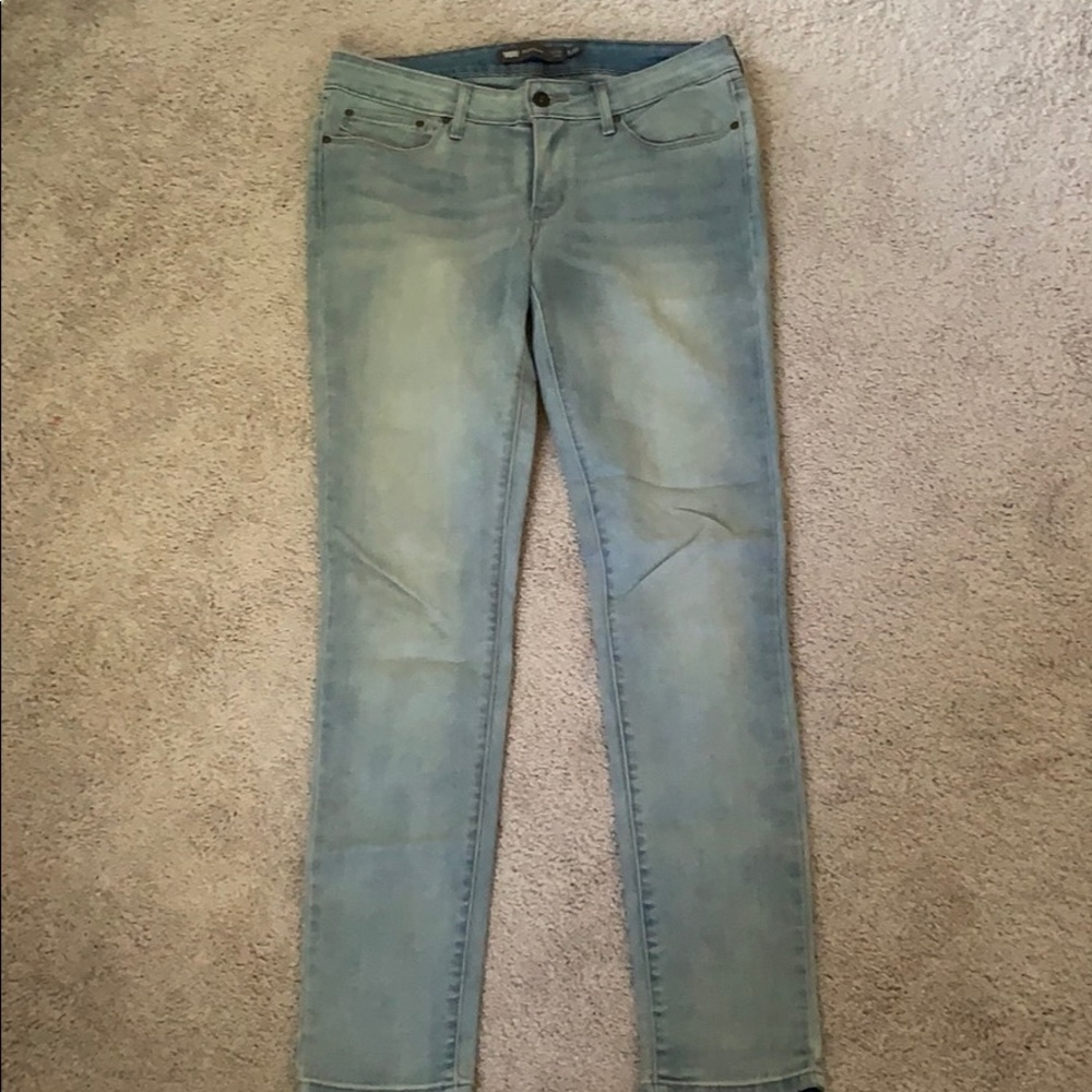 Levi’s Light Wash Jeans Size 8/29